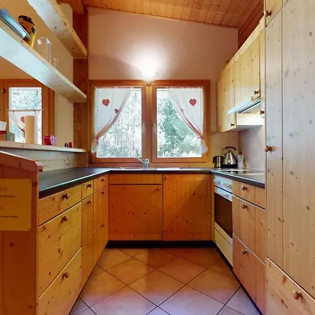 Magnifique Chalet Typique De 26 Couchages A Zinal - Grimentz Dans Le Valais *
